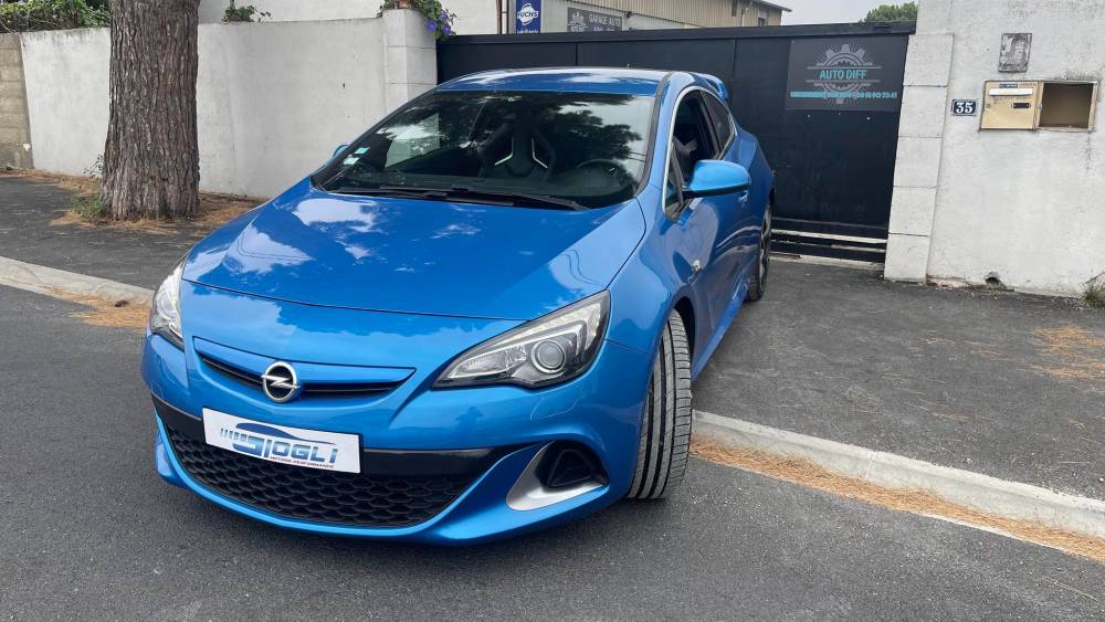 Opel bleu