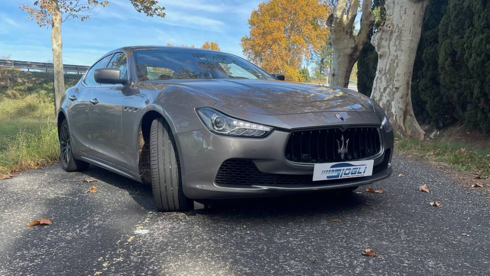 Maserati profil